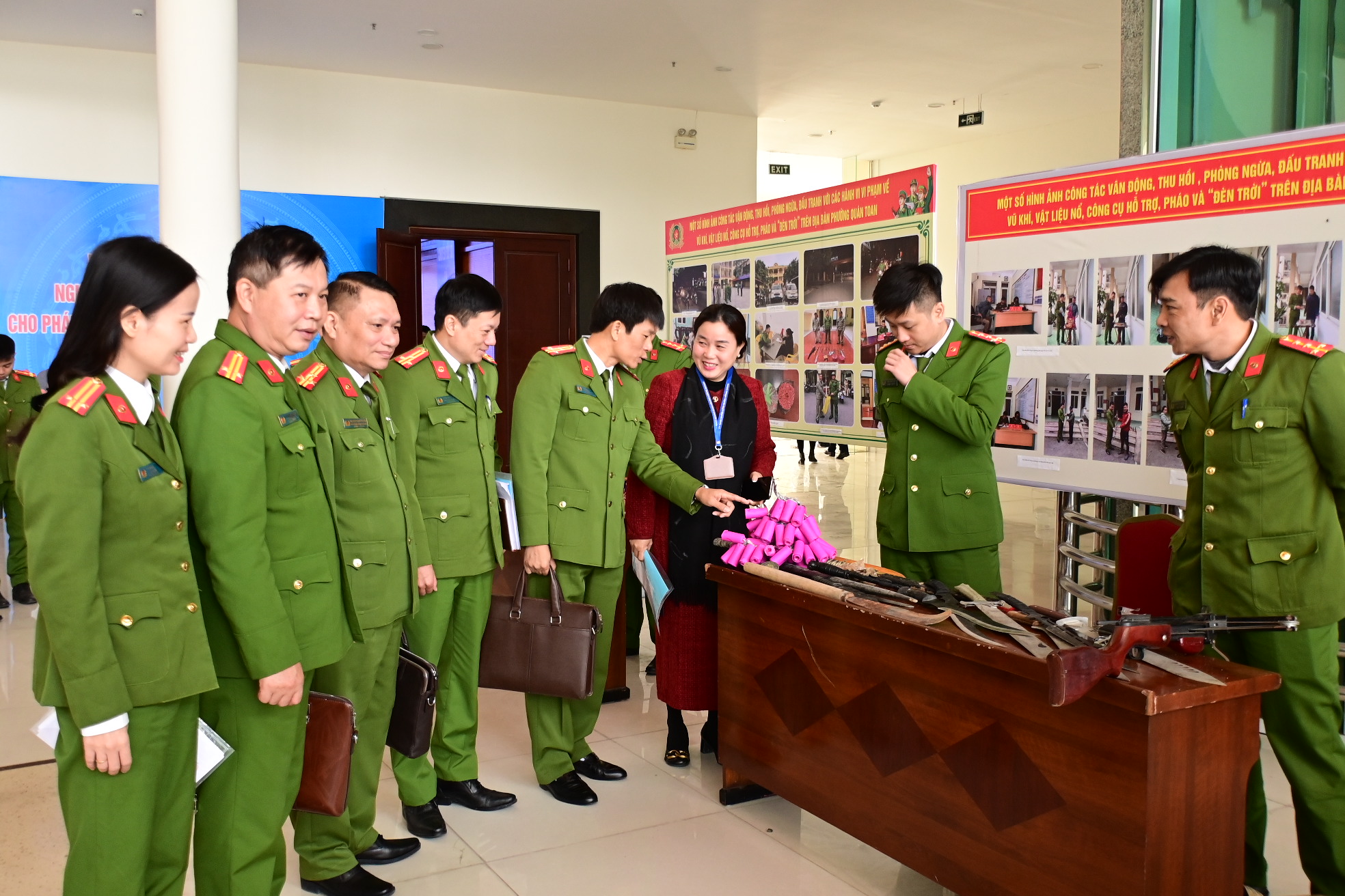 Quận Hồng Bàng mở đợt cao điểm phòng ngừa, đấu tranh với tội phạm, vi phạm pháp luật về vũ khí, vật liệu nổ, công cụ hỗ trợ, pháo, “đèn trời”